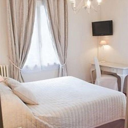 Le Boeuf Couronne - Hotel & Restaurant Chartres- Logis Hotels 外观 照片