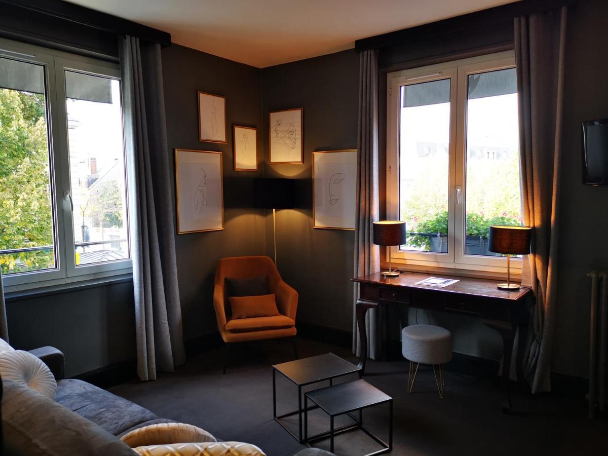 Le Boeuf Couronne - Hotel & Restaurant Chartres- Logis Hotels 外观 照片