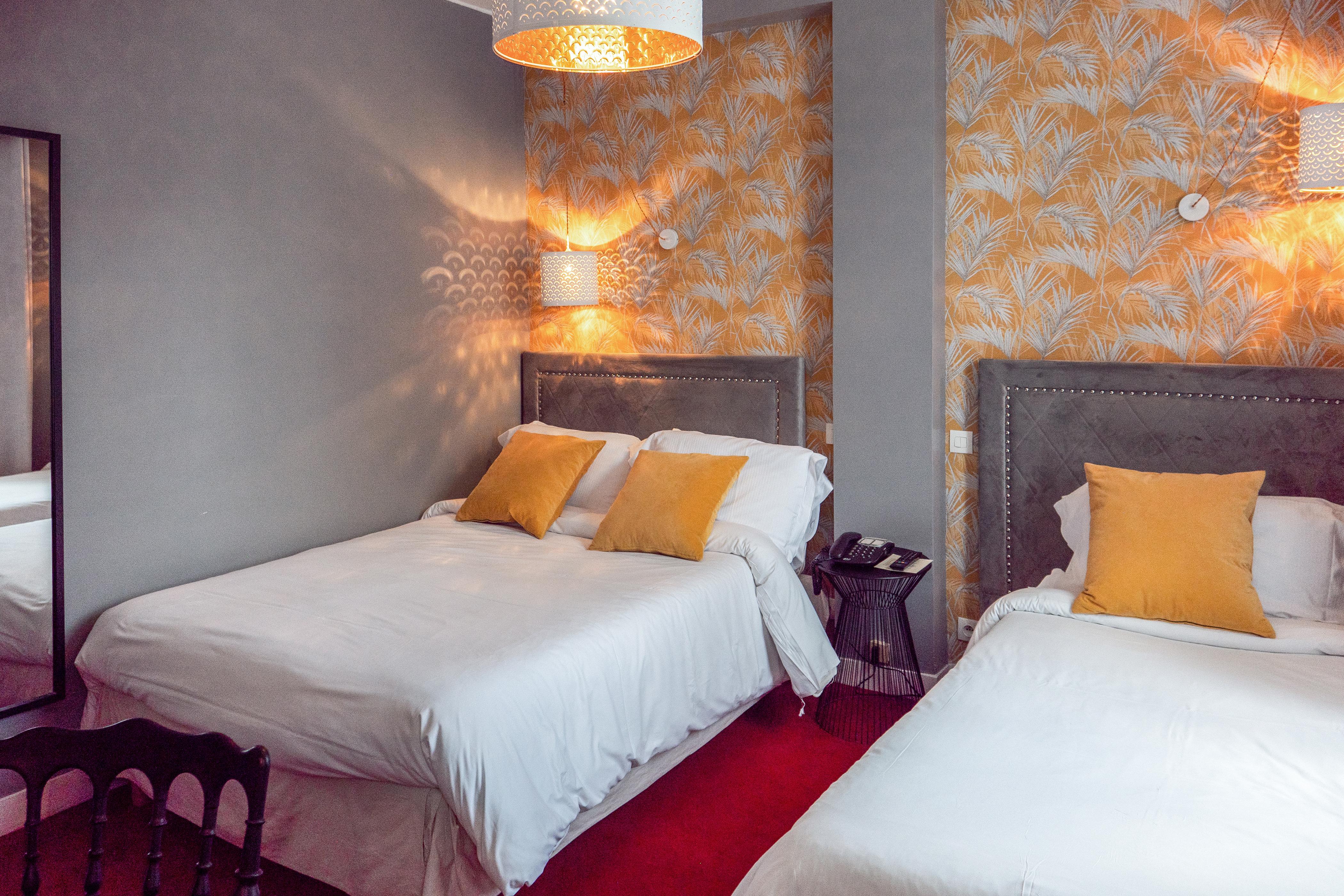Le Boeuf Couronne - Hotel & Restaurant Chartres- Logis Hotels 外观 照片
