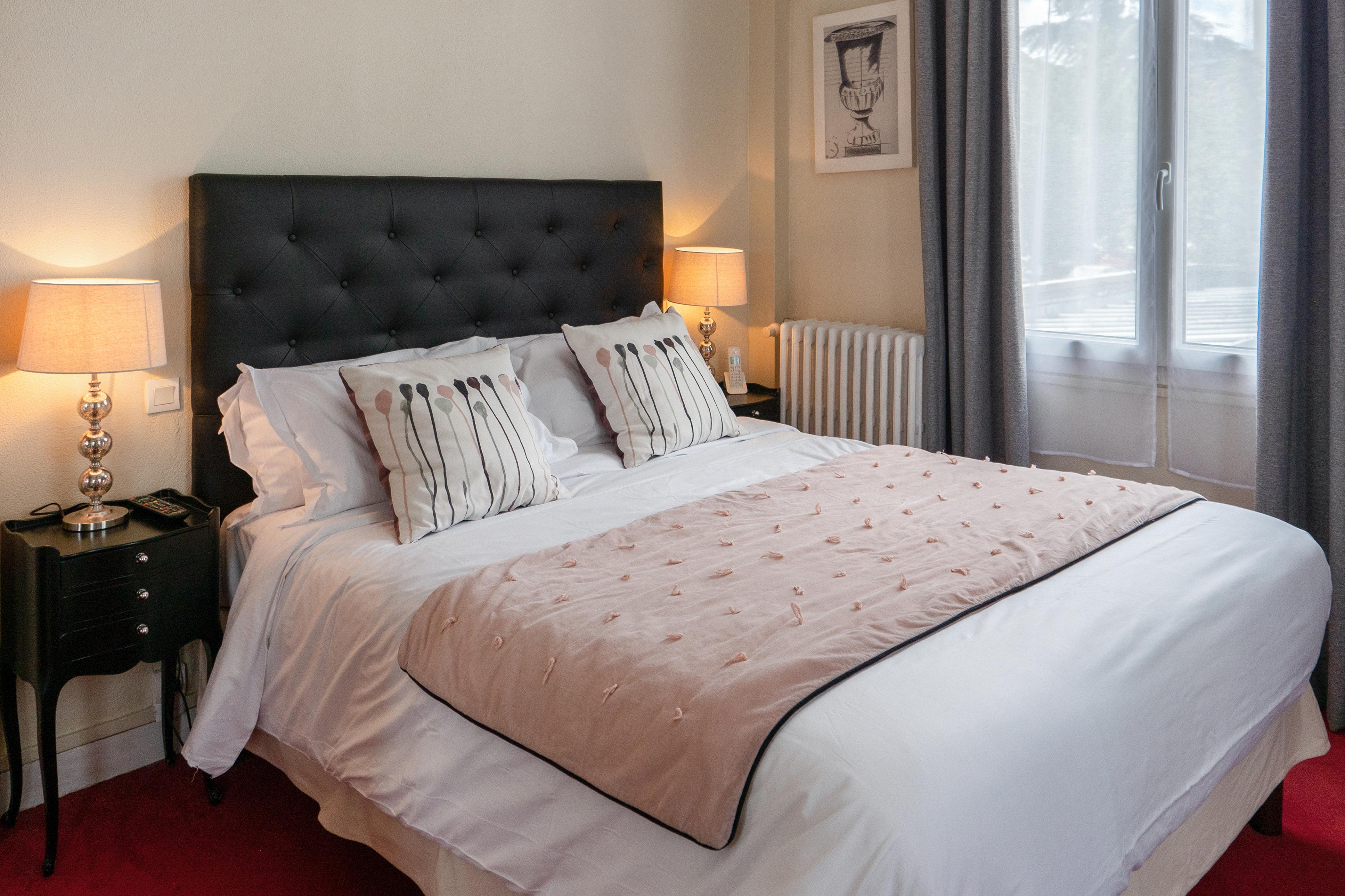 Le Boeuf Couronne - Hotel & Restaurant Chartres- Logis Hotels 外观 照片