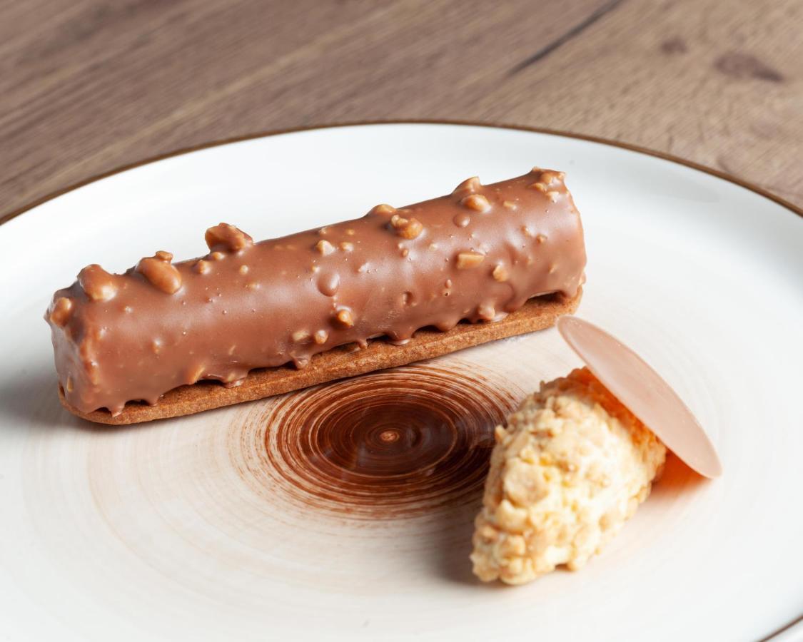 Le Boeuf Couronne - Hotel & Restaurant Chartres- Logis Hotels 外观 照片