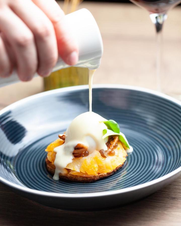 Le Boeuf Couronne - Hotel & Restaurant Chartres- Logis Hotels 外观 照片